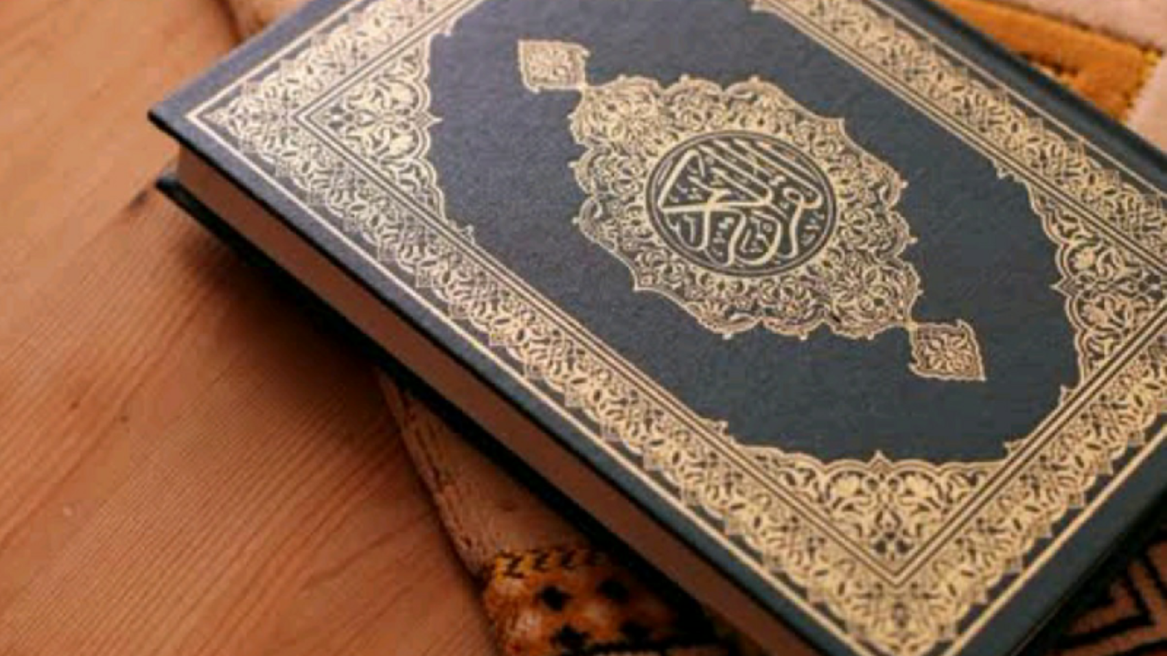 Alquran Terjemahan dengan Nama Sendiri